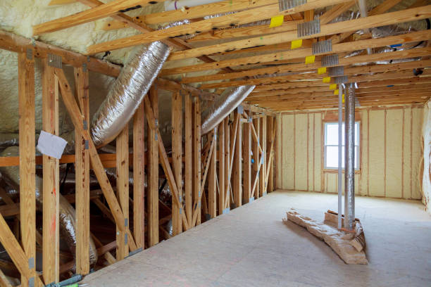 Best Spray Foam Insulation in Islandia, NY